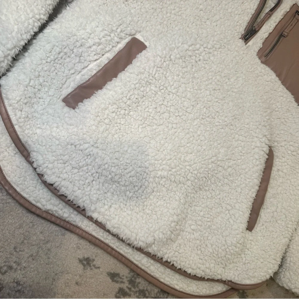 Abercrombie & Fitch softAF Sherpa half-zip - Picture 2 of 4